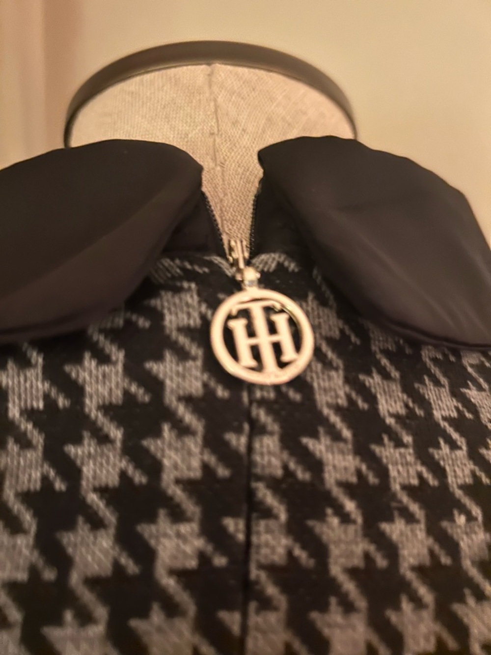 Tommy Hilfiger Black and Gray Houndstooth Long-Sleeve Dress sz 10 - Picture 5 of 10